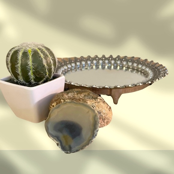 Unique Aquarium Decoration - Picture 1 of 11